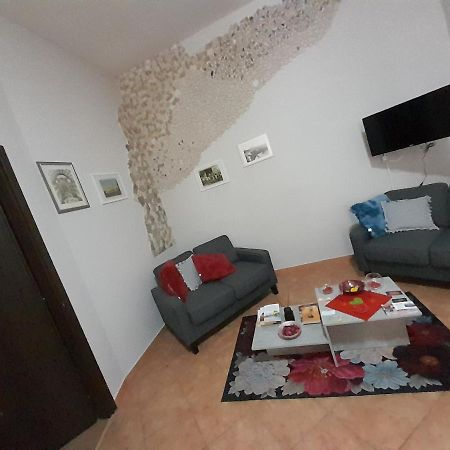 Dimora Donna Carmela Apartment Naples Exterior photo